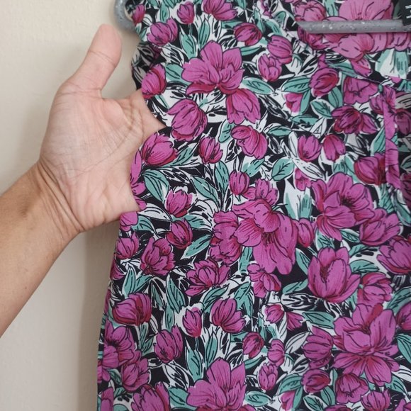 FLOWERED BLOUSE FOR WOMEN SIZE SMALL - Picture 9 of 10